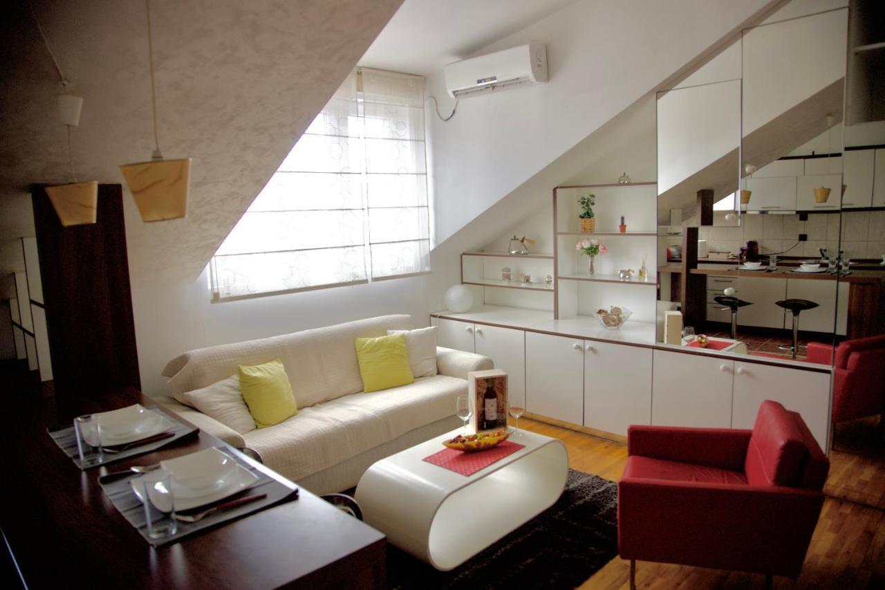 Triangle City Apartment 1 ベオグラード エクステリア 写真