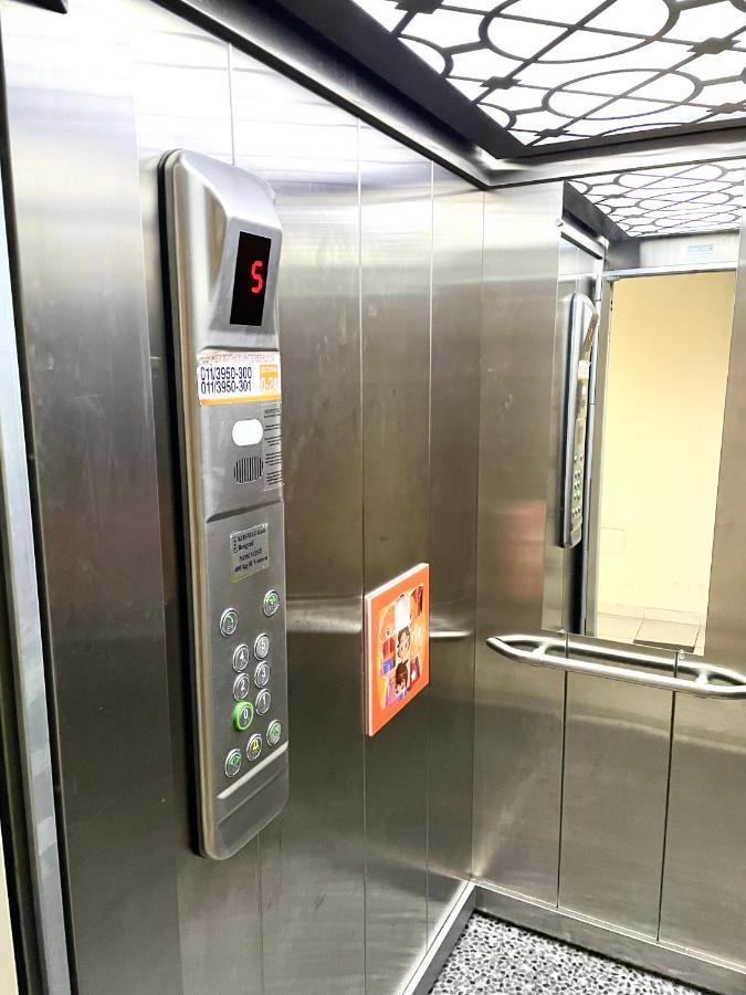 Triangle City Apartment 1 ベオグラード エクステリア 写真