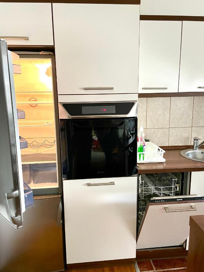 Triangle City Apartment 1 ベオグラード エクステリア 写真