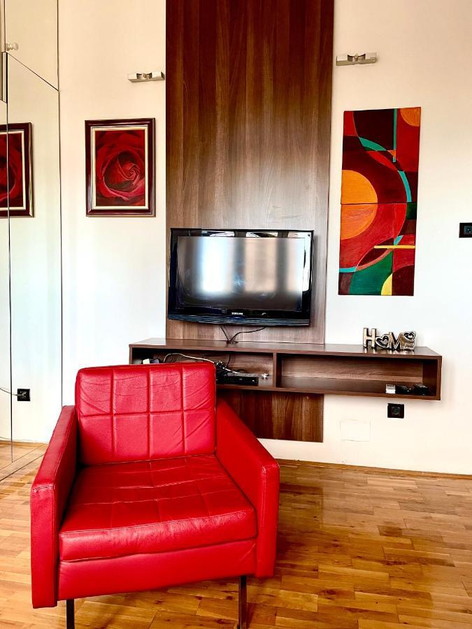 Triangle City Apartment 1 ベオグラード エクステリア 写真