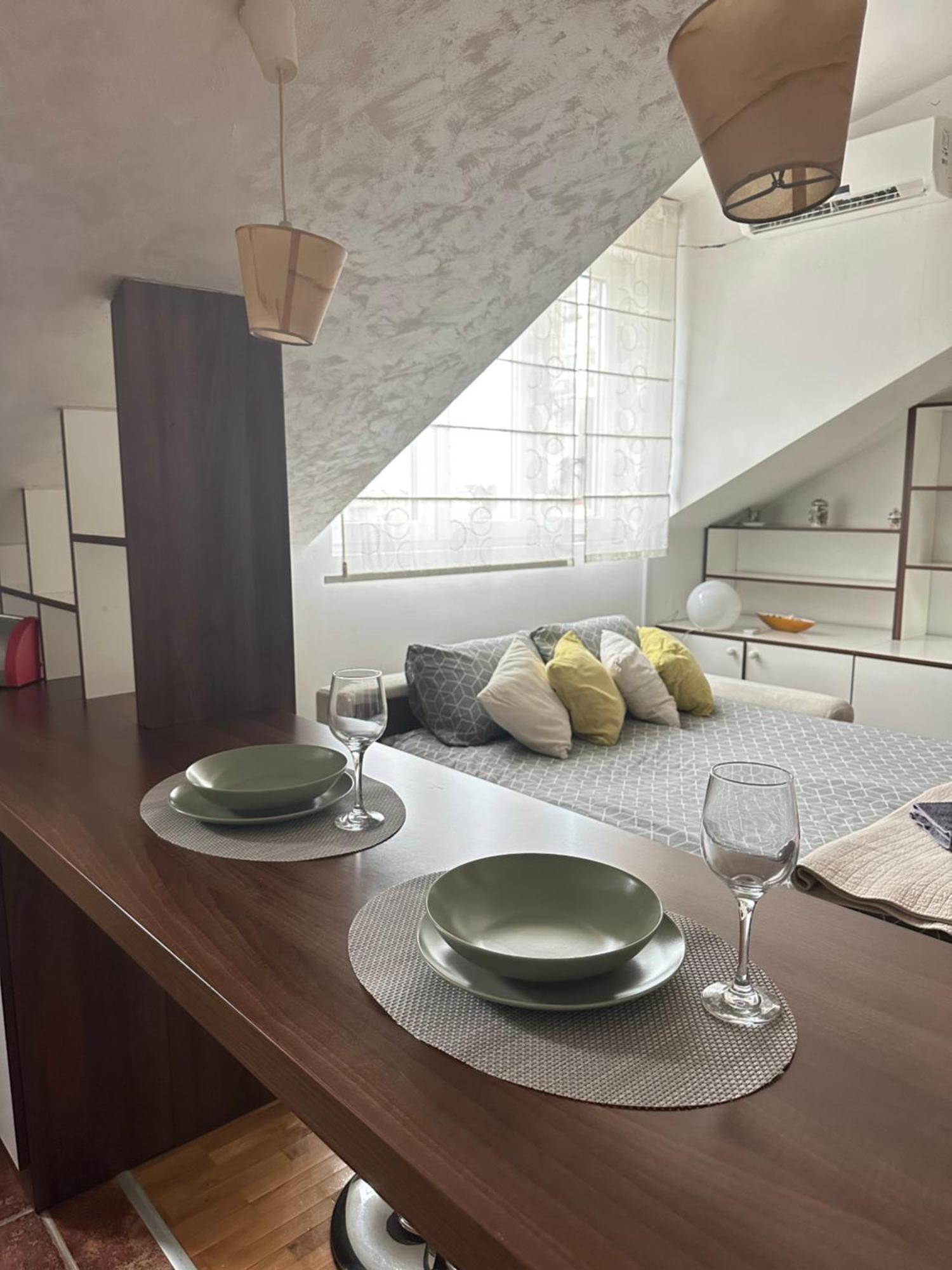 Triangle City Apartment 1 ベオグラード エクステリア 写真